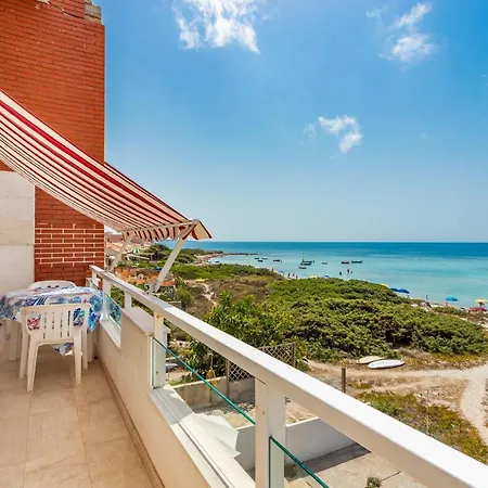 Fronte Mare - Waterfront Apartment